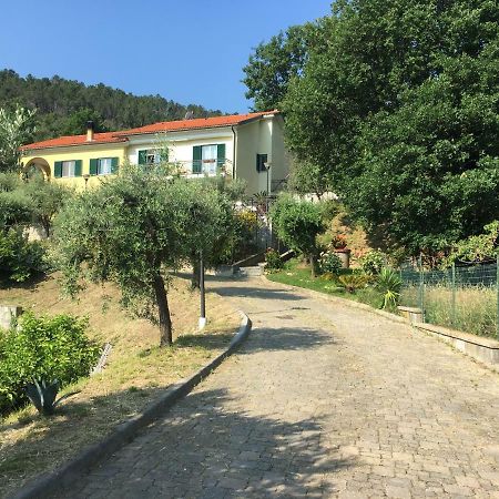 Ospitalita In Campagna Hotel Quiliano Bagian luar foto