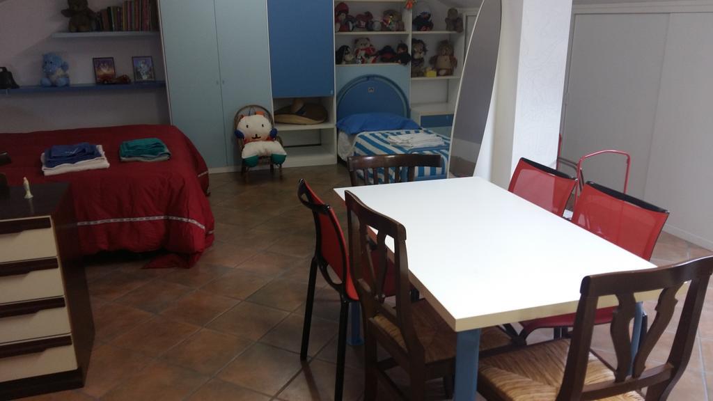 Ospitalita In Campagna Hotel Quiliano Bagian luar foto