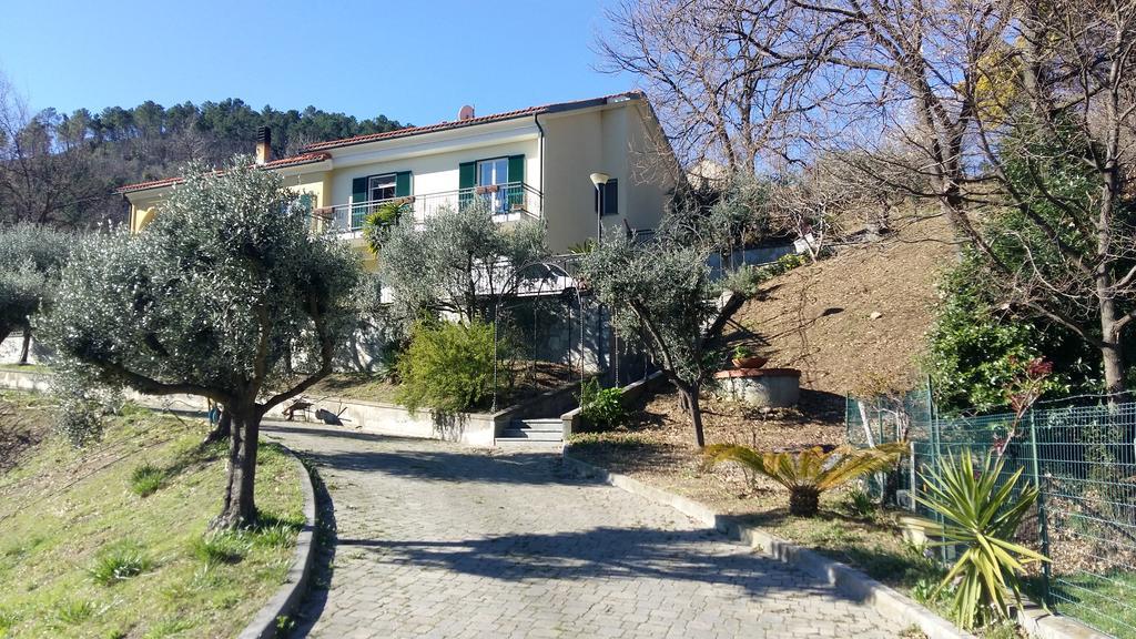 Ospitalita In Campagna Hotel Quiliano Bagian luar foto